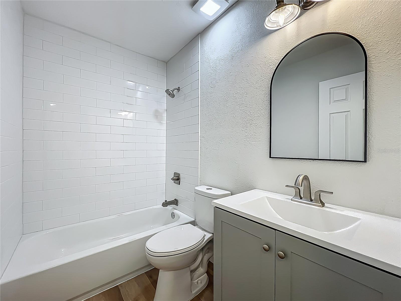 Listing photo id 36 for 6901 19th Street