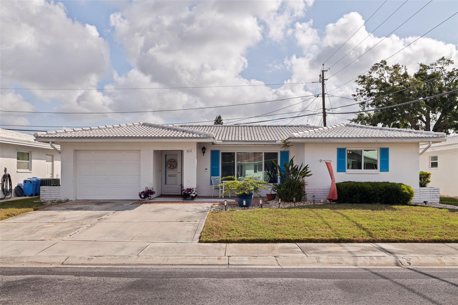 Details for 9511 45th Street N 9511, PINELLAS PARK, FL 33782