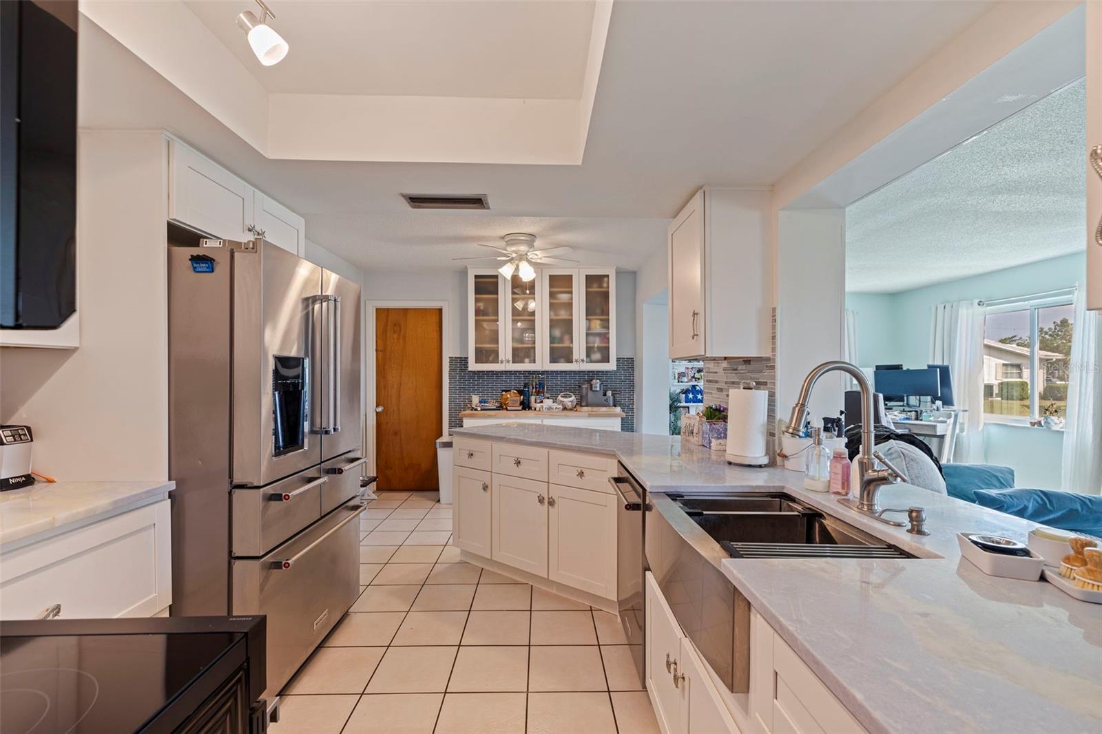 Listing photo id 9 for 9511 45th Street N 9511