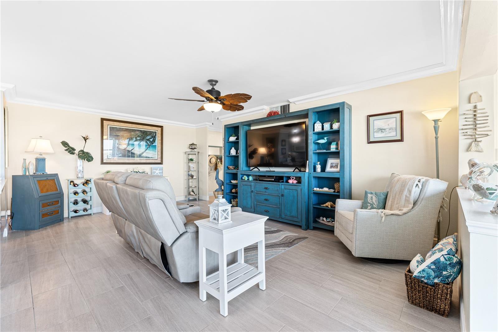 Image 14 of 60 For 7200 Sunshine Skyway Lane S 4b