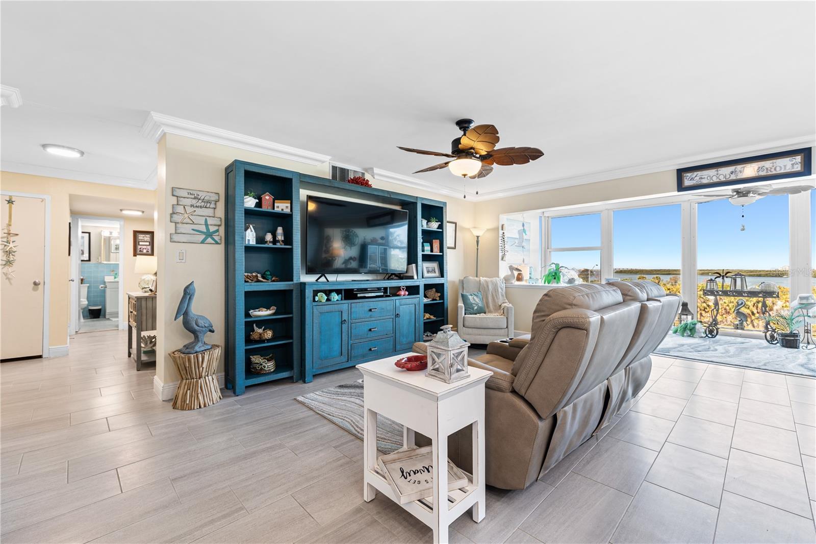 Image 15 of 60 For 7200 Sunshine Skyway Lane S 4b