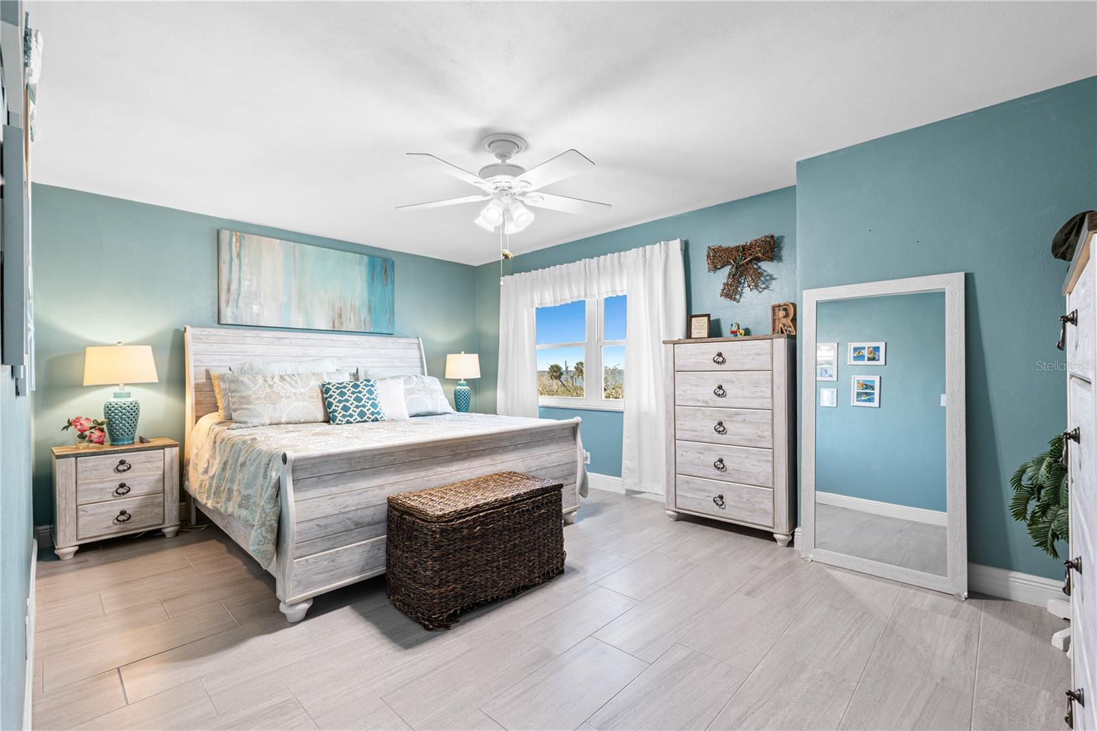 Image 20 of 60 For 7200 Sunshine Skyway Lane S 4b