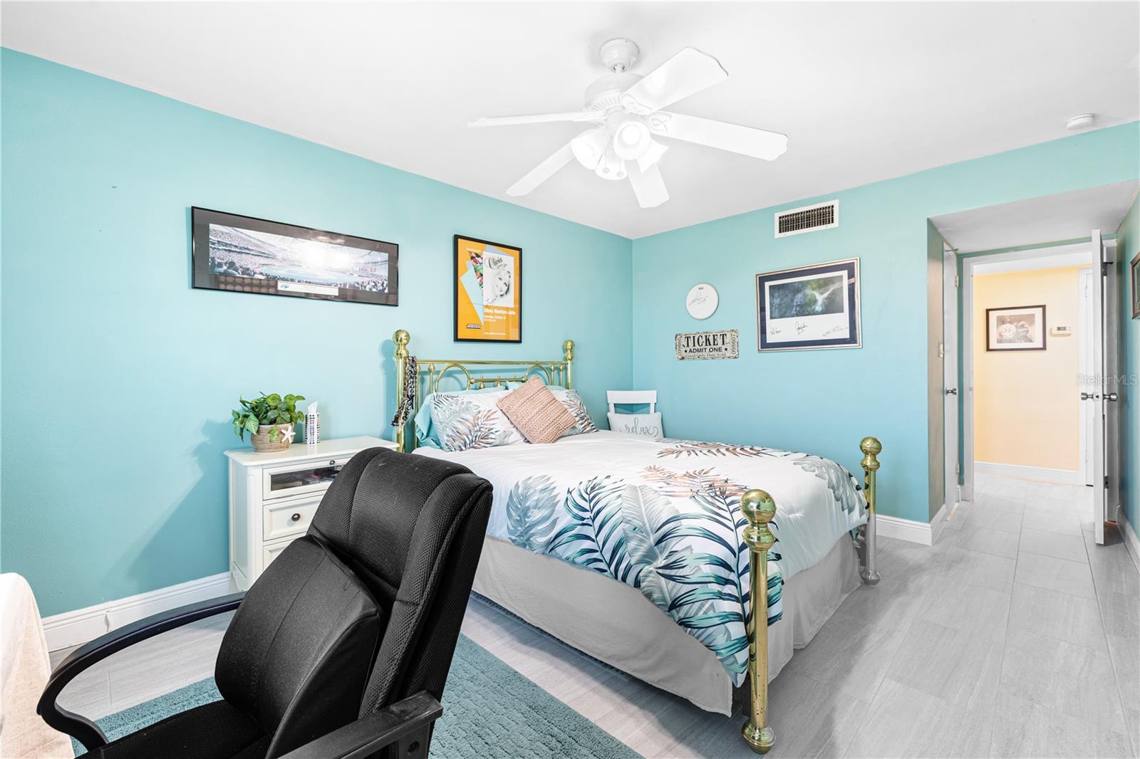 Image 28 of 60 For 7200 Sunshine Skyway Lane S 4b