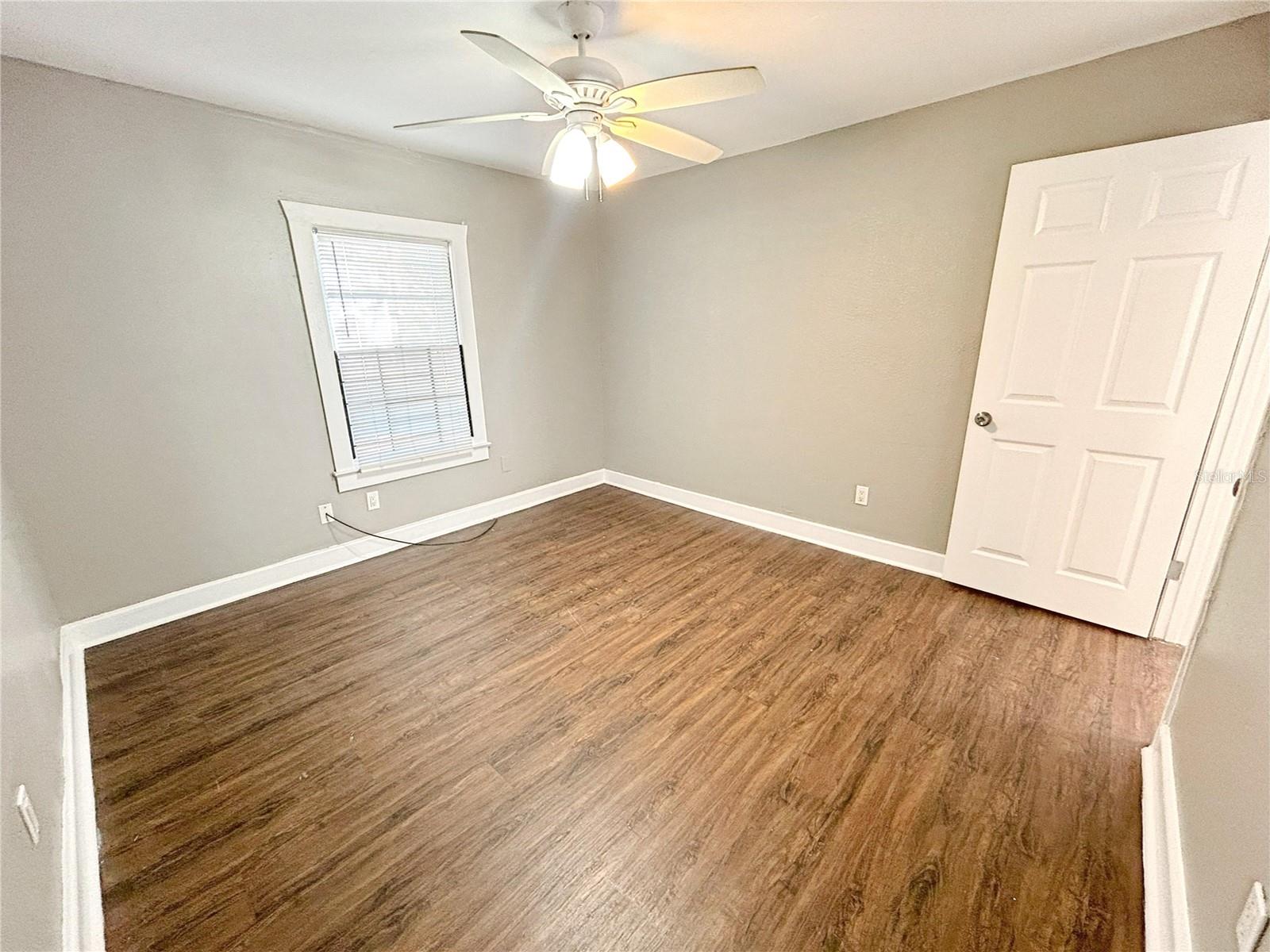 Image 7 of 10 For 622 15th Street