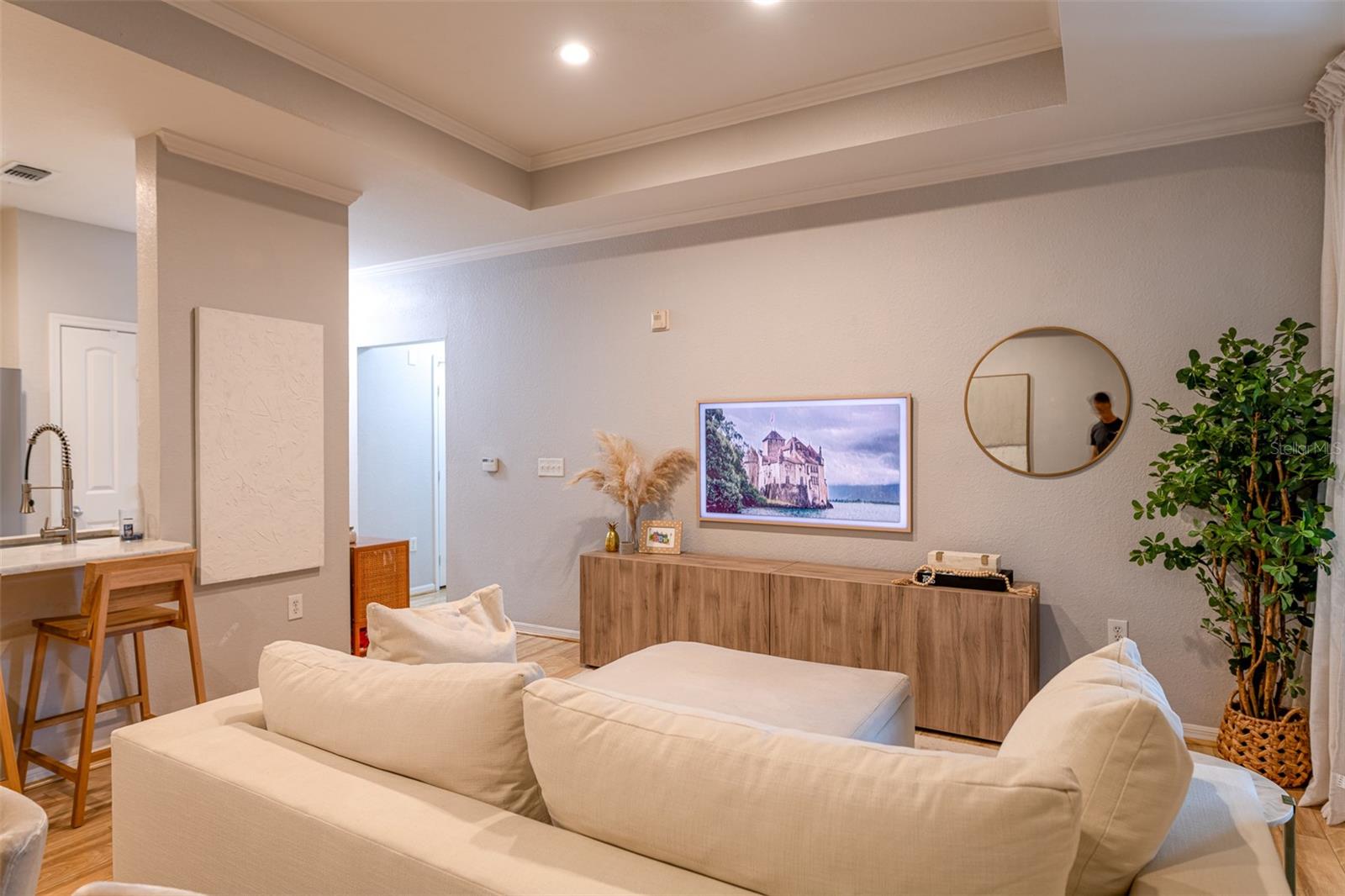 Image 6 of 36 For 4221 Spruce Street 2422