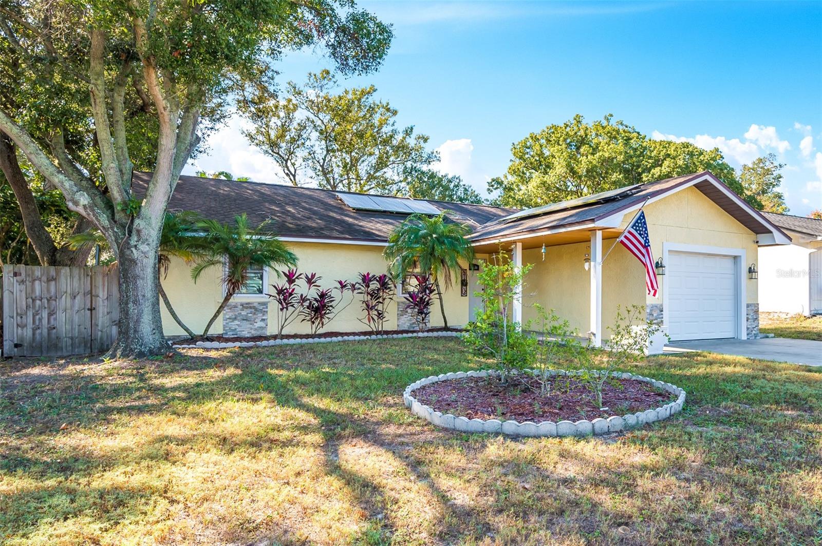 Details for 11414 Walsingham Road, LARGO, FL 33778