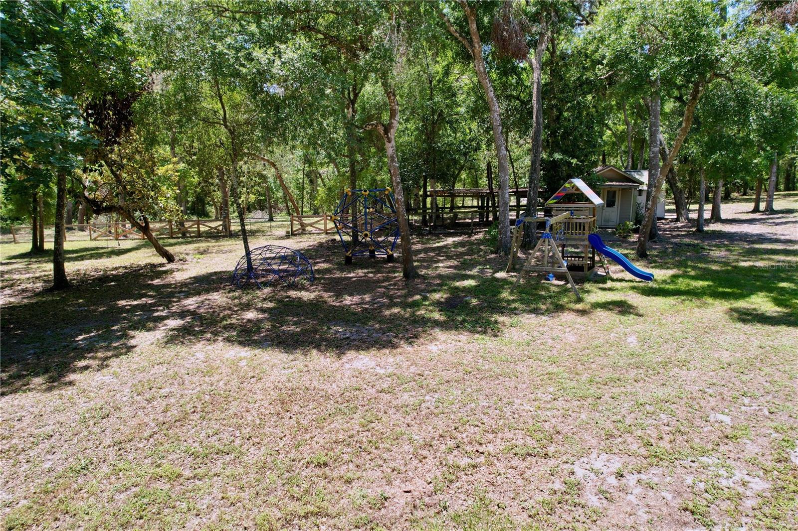 Listing photo id 60 for 16224 Iola Woods Trail