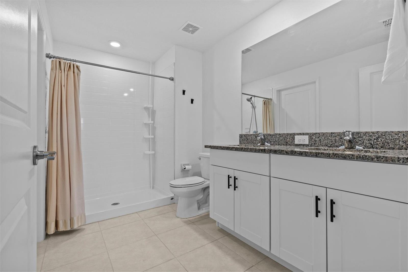 Image 16 of 41 For 10433 Alder Green Drive