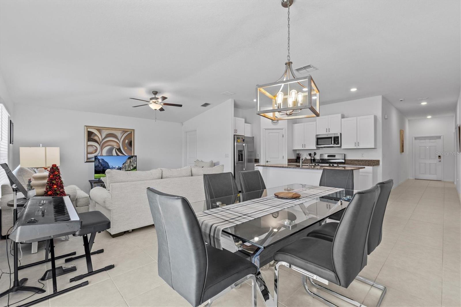 Image 22 of 41 For 10433 Alder Green Drive