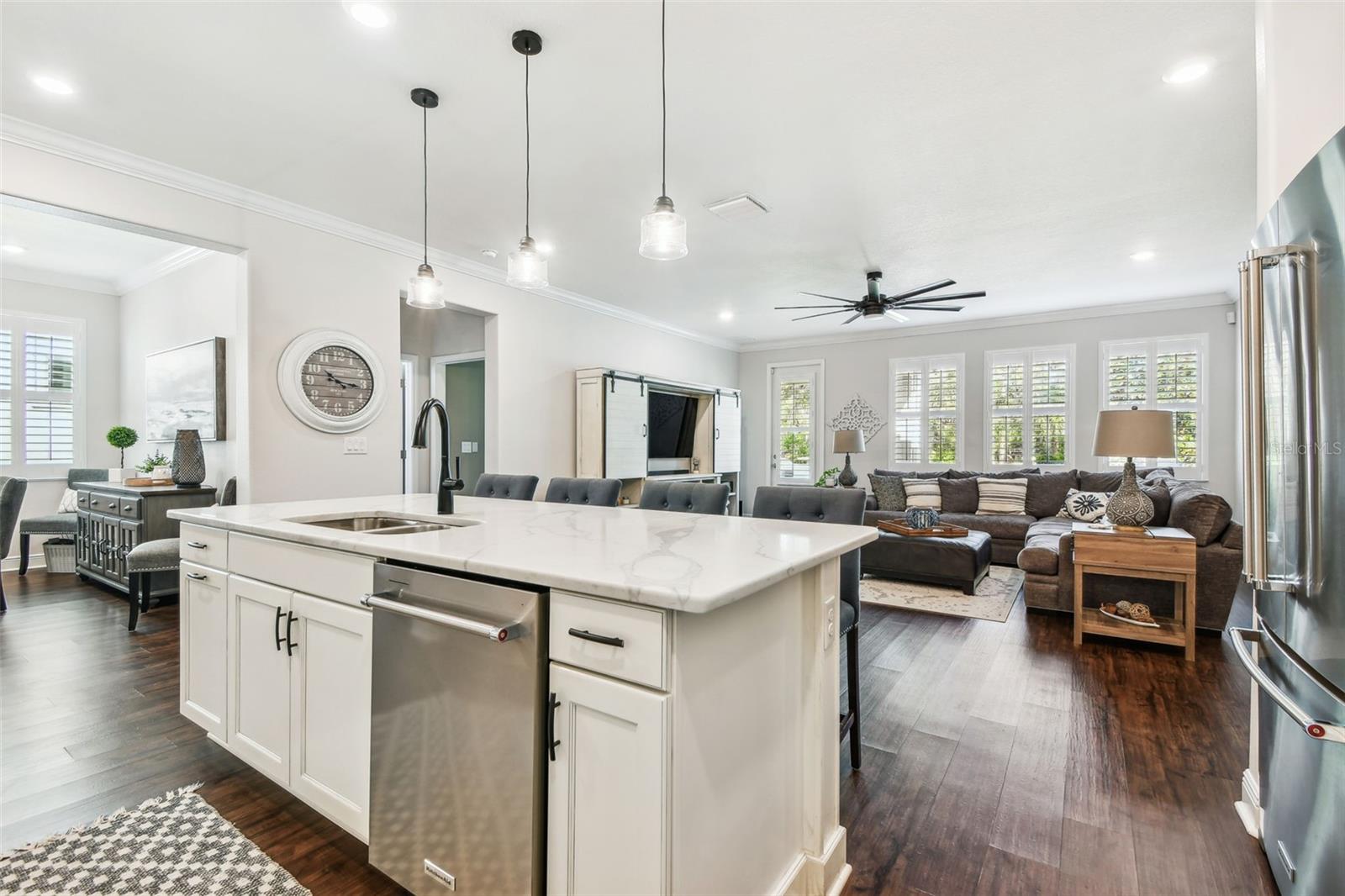 Image 15 of 65 For 612 Ozona Village Dr