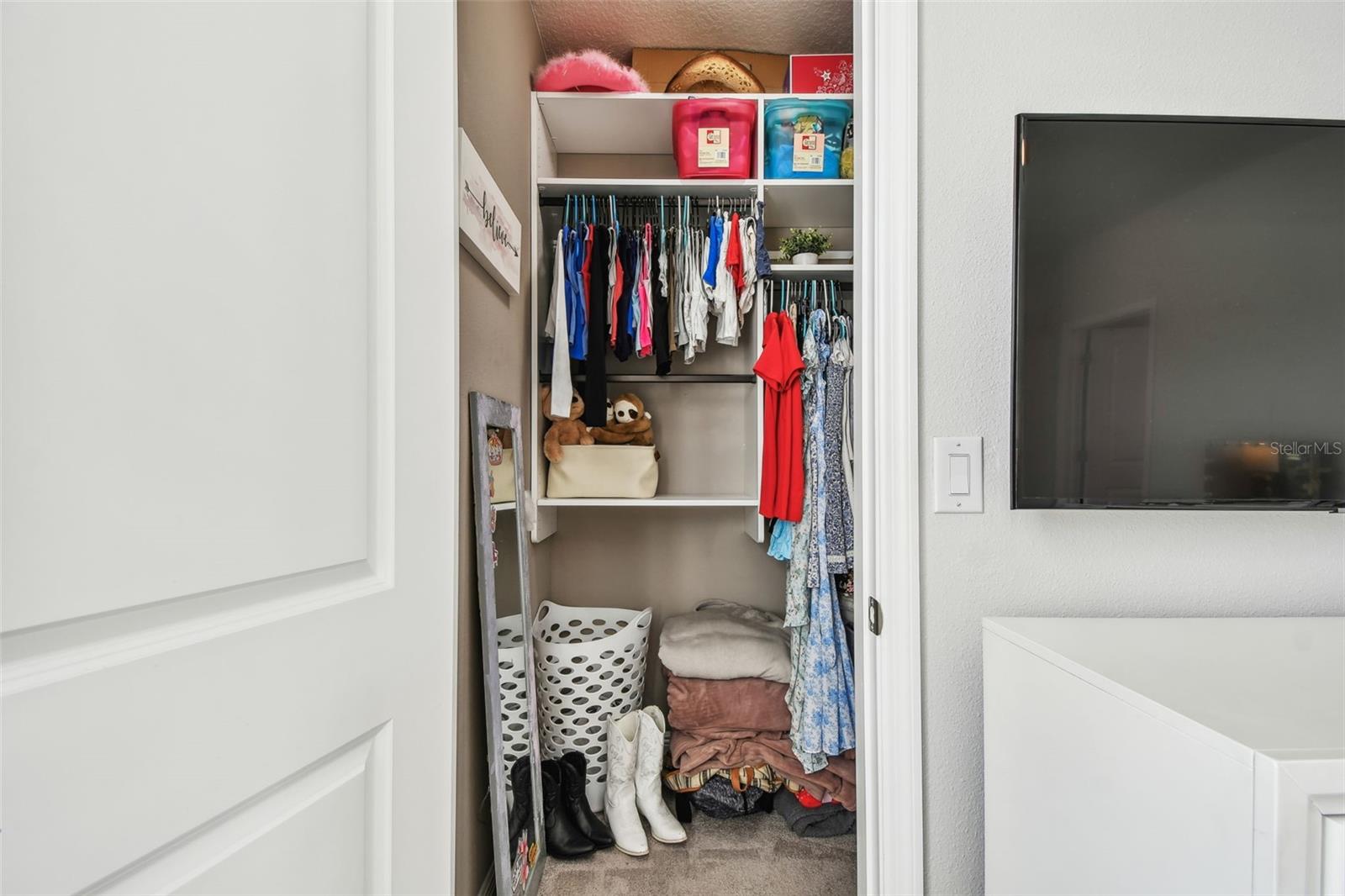 Image 35 of 65 For 612 Ozona Village Dr