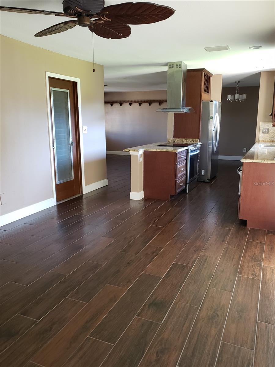 Image 8 of 28 For 10800 99th Place