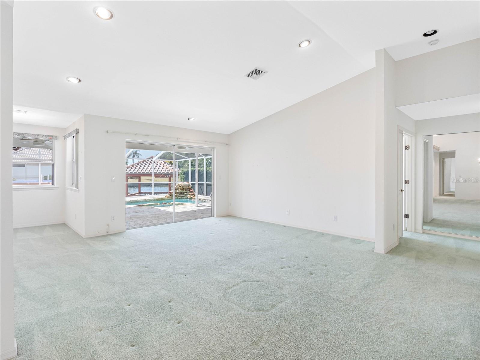 Image 14 of 96 For 5818 Cruiser Way
