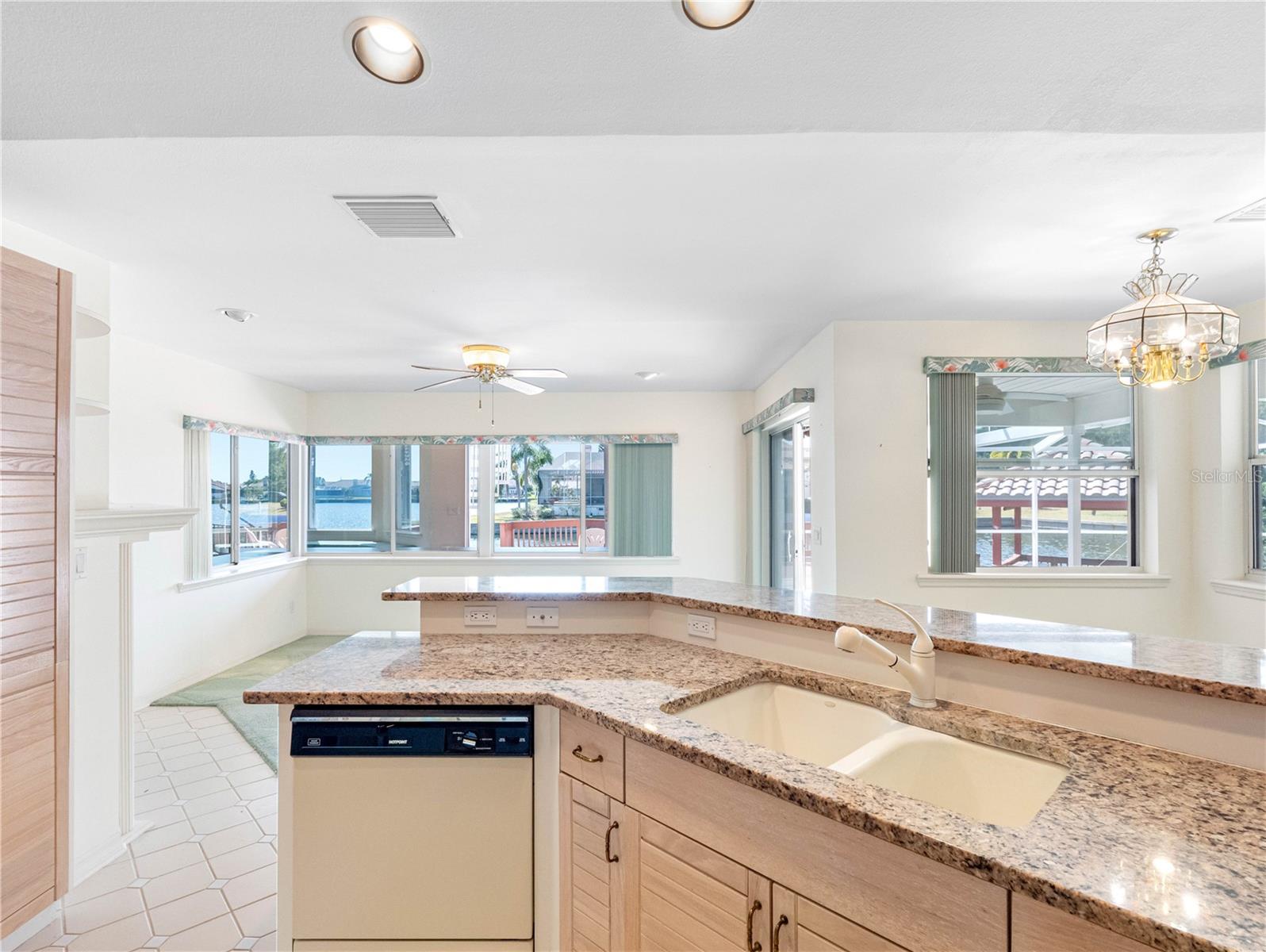 Image 22 of 96 For 5818 Cruiser Way