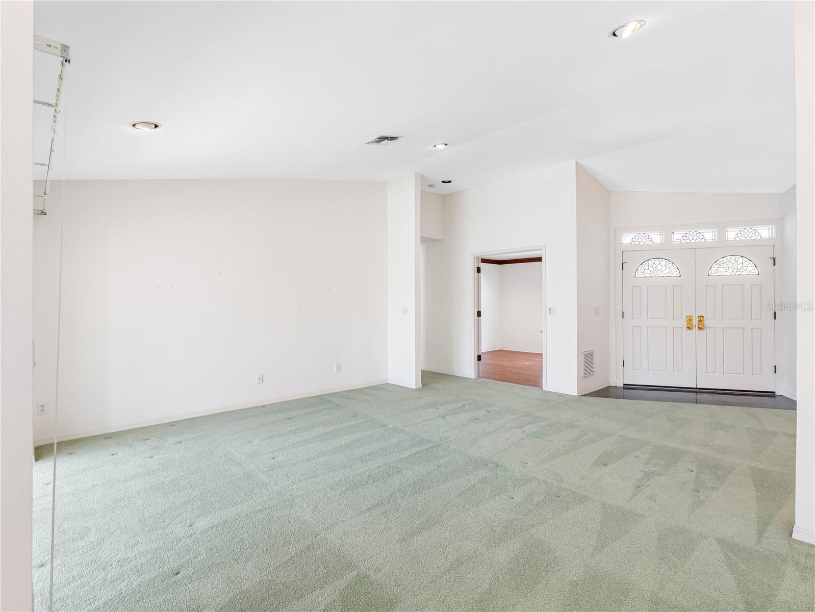 Image 63 of 96 For 5818 Cruiser Way