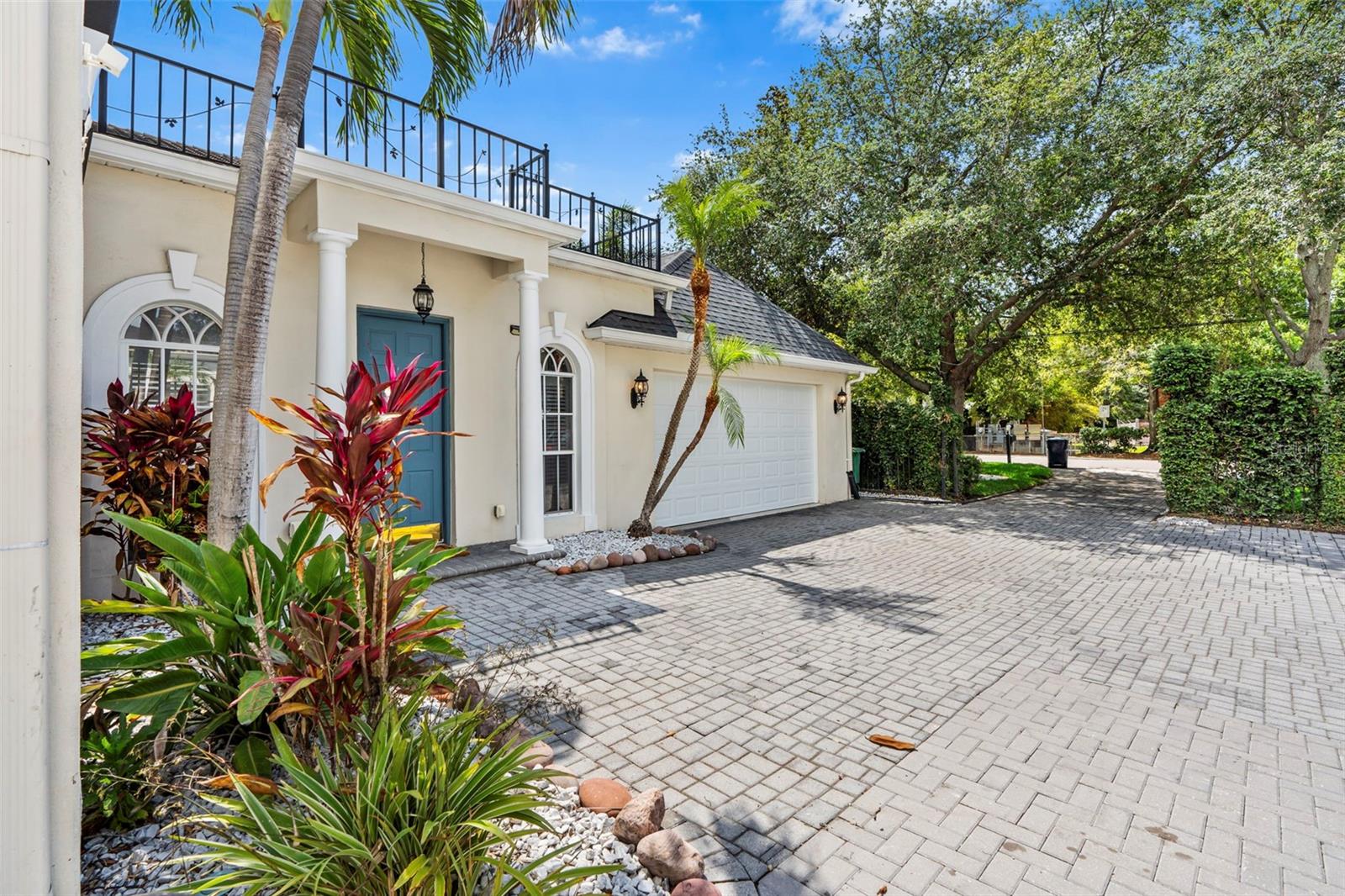 Image 4 of 63 For 3117 Knights Avenue