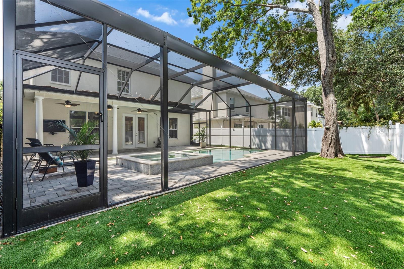Image 56 of 63 For 3117 Knights Avenue