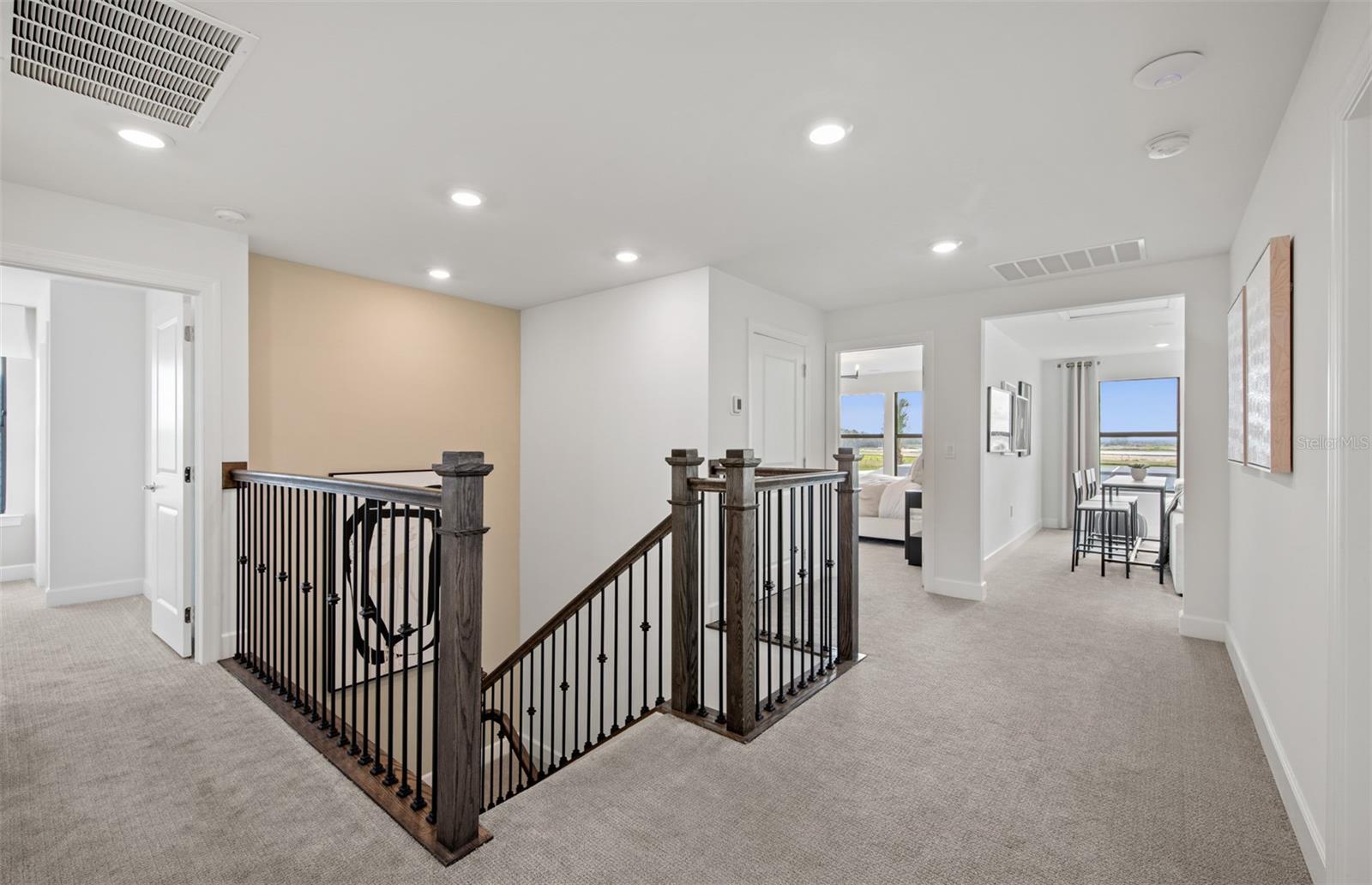 Image 23 of 67 For 5949 Bluestar Court
