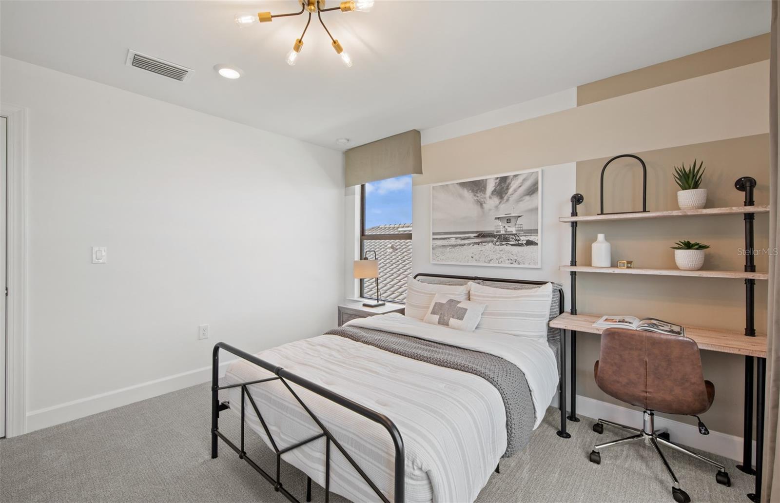 Image 34 of 67 For 5949 Bluestar Court