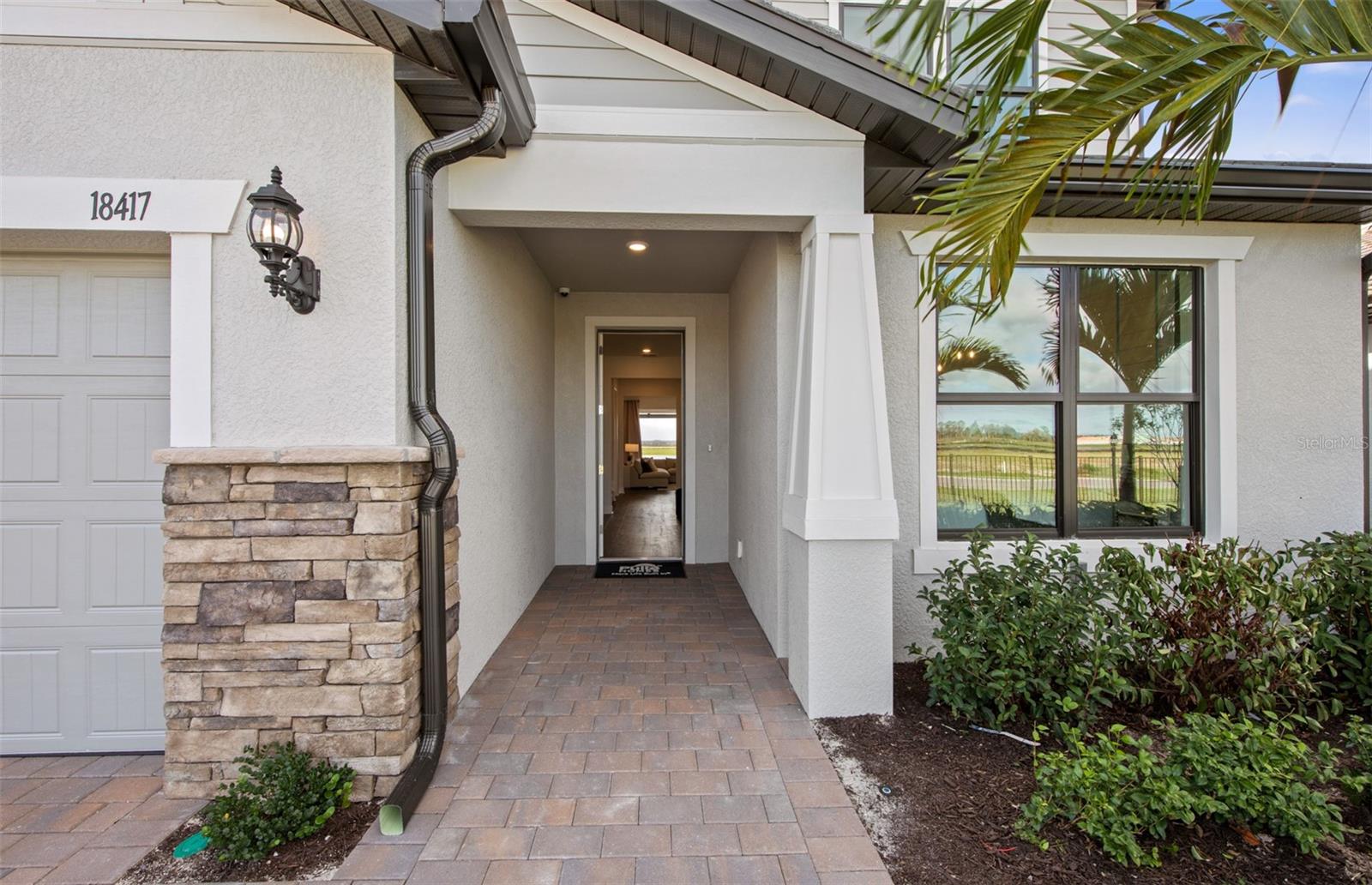 Image 4 of 67 For 5949 Bluestar Court