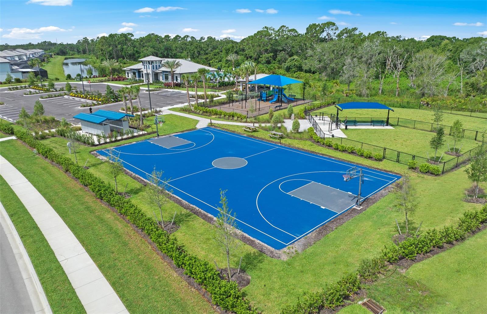 Image 41 of 67 For 5949 Bluestar Court
