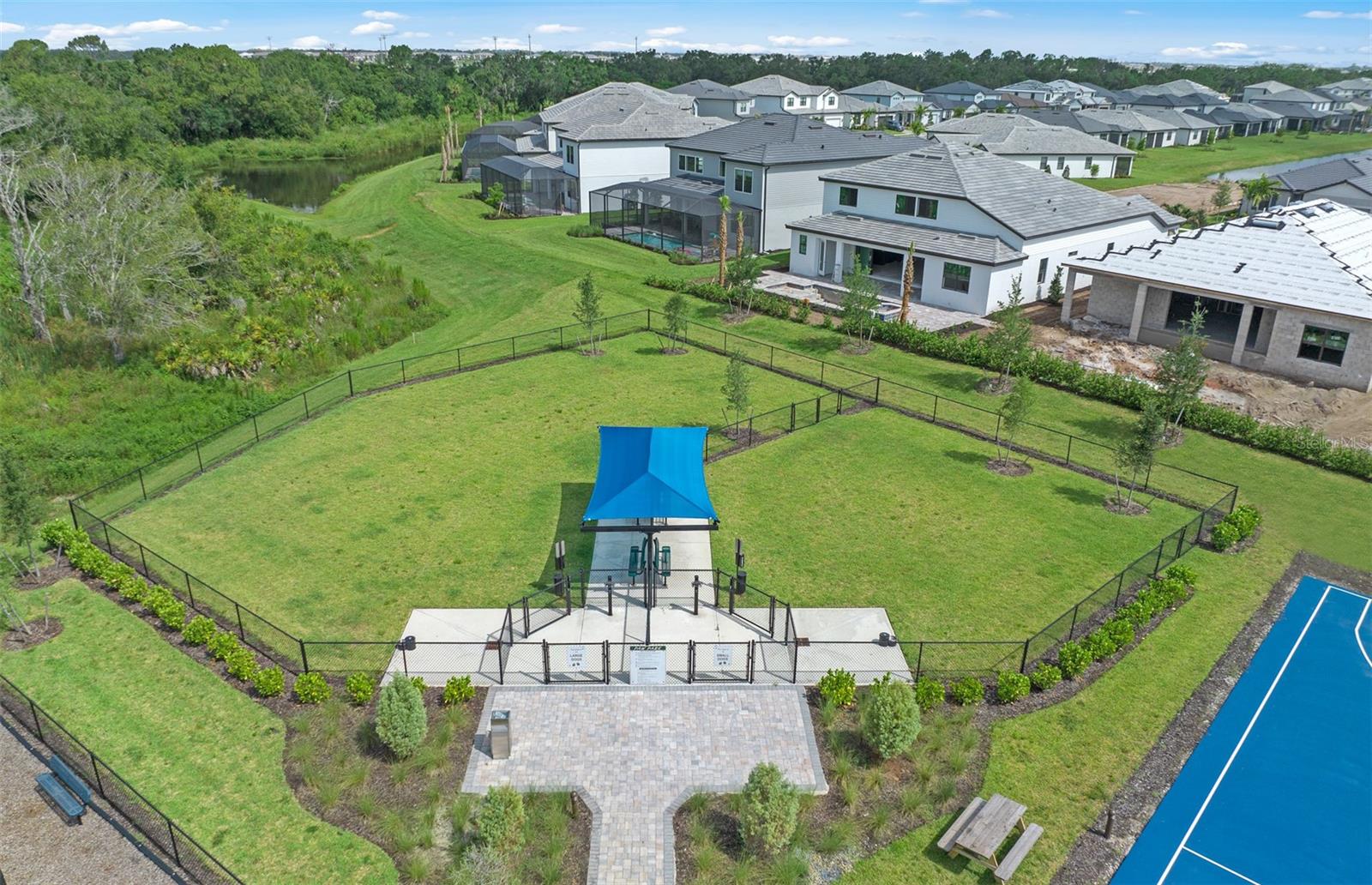 Image 42 of 67 For 5949 Bluestar Court