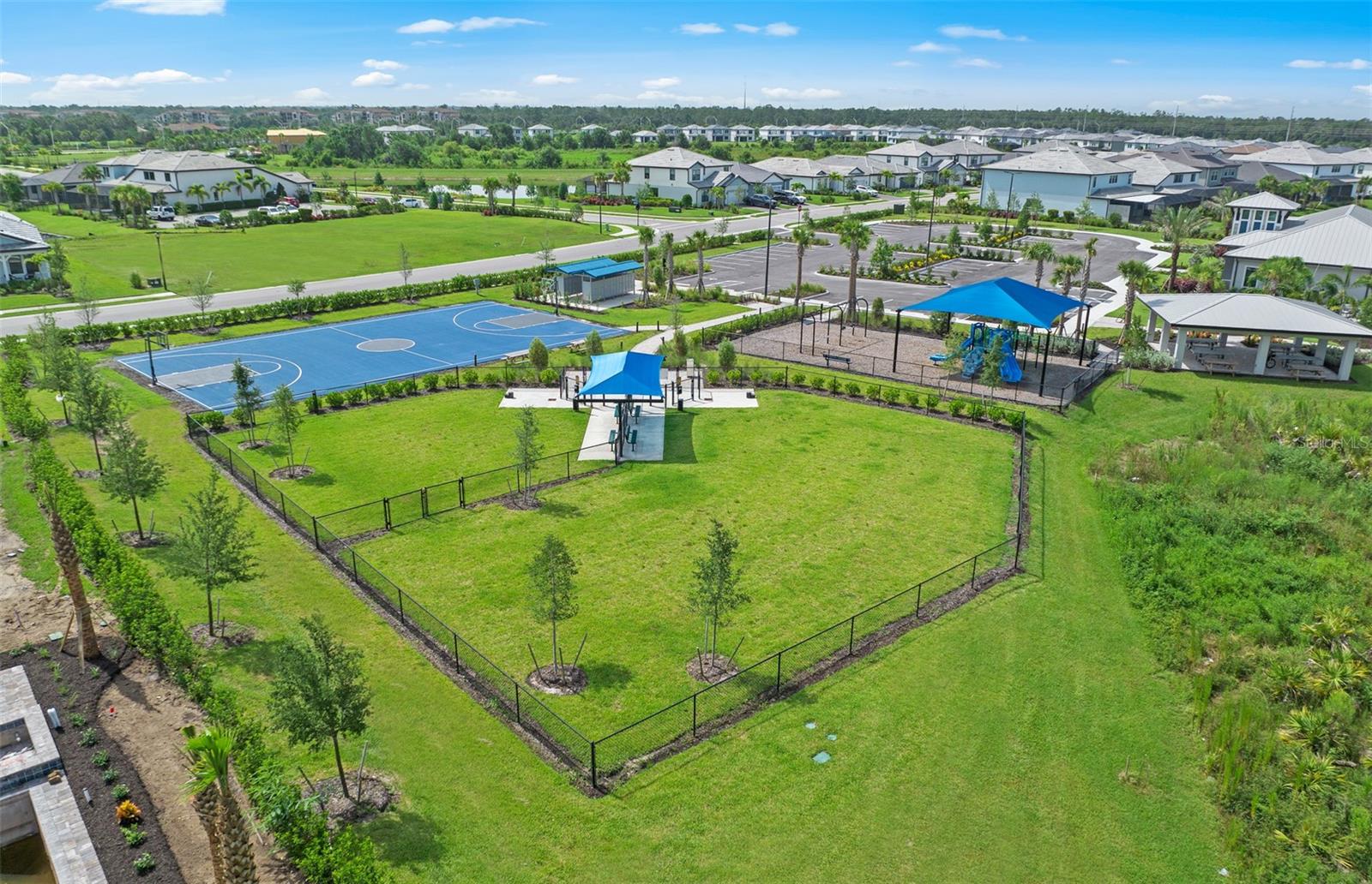 Image 43 of 67 For 5949 Bluestar Court