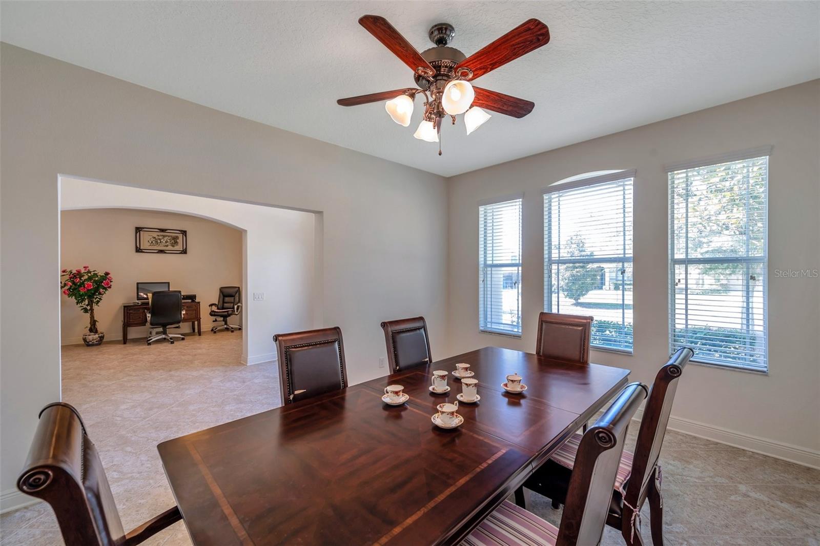 Image 17 of 73 For 2218 Valterra Vista Way