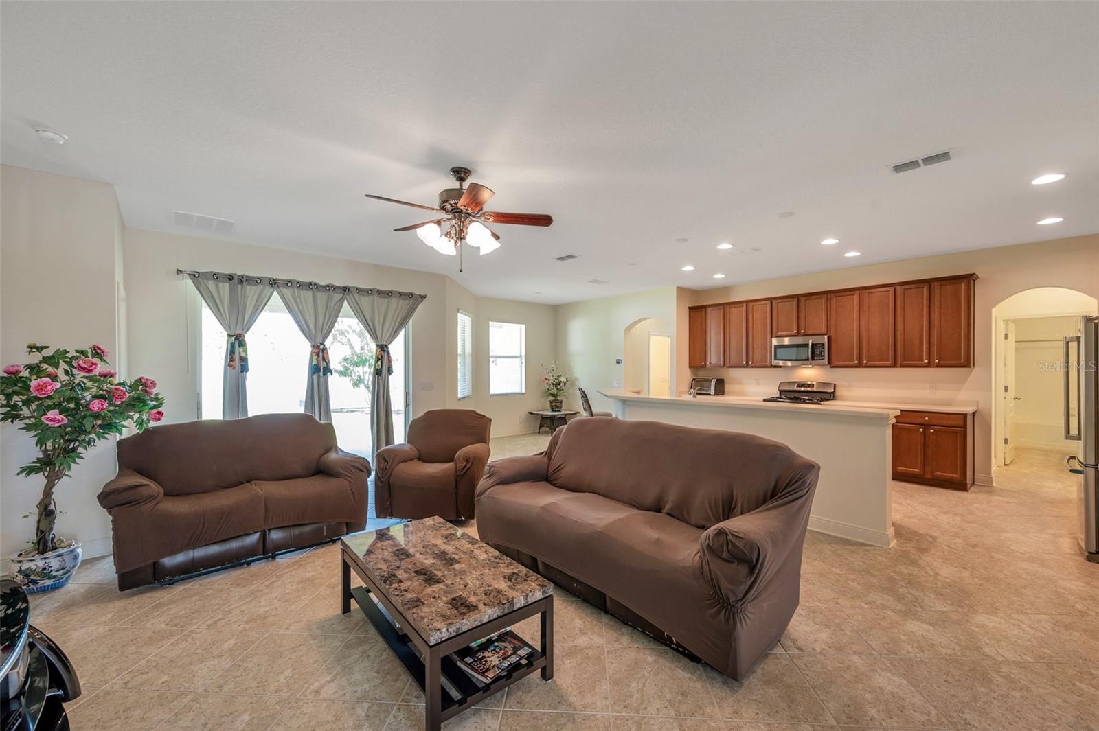 Image 18 of 73 For 2218 Valterra Vista Way