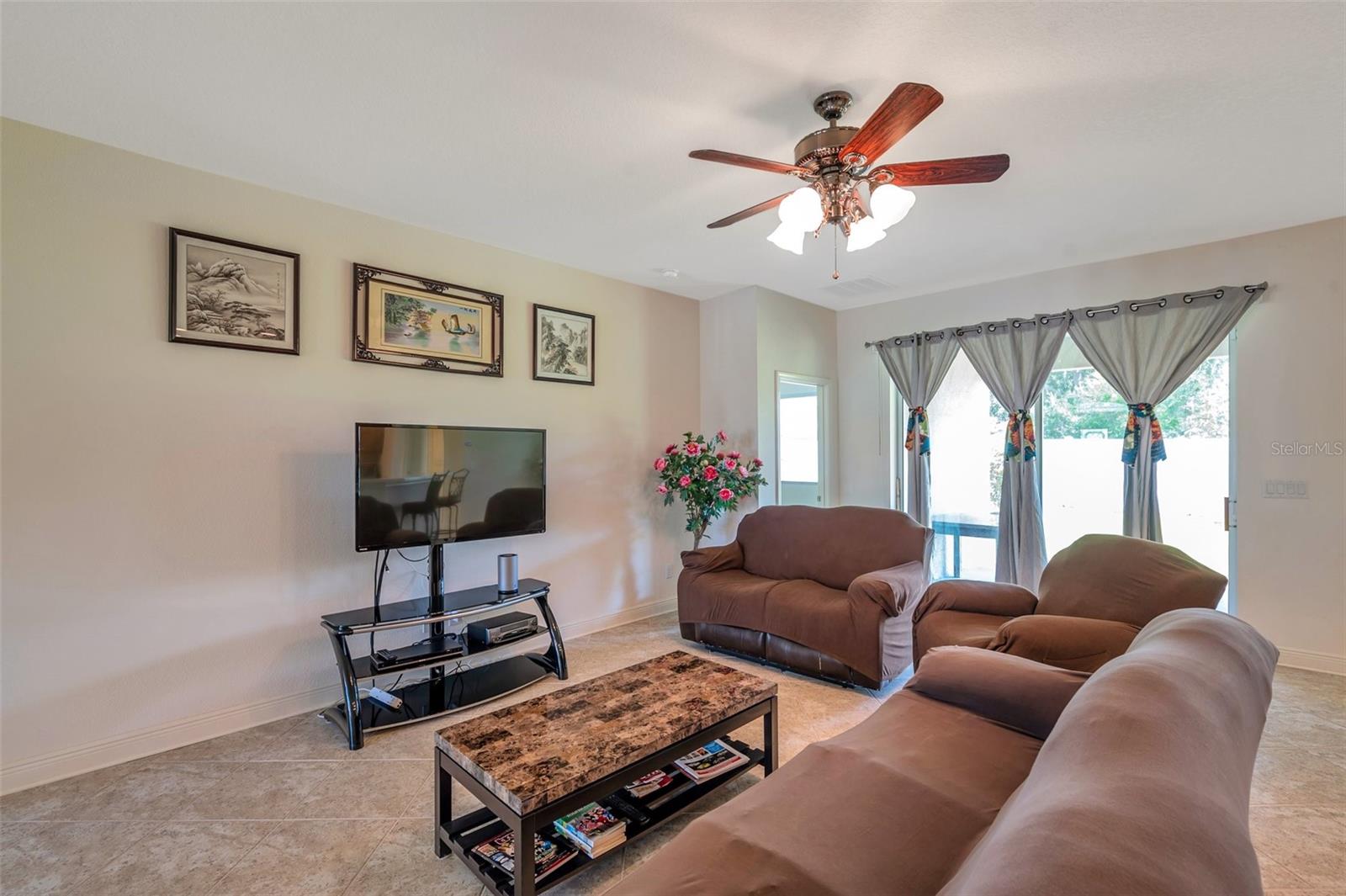 Image 19 of 73 For 2218 Valterra Vista Way