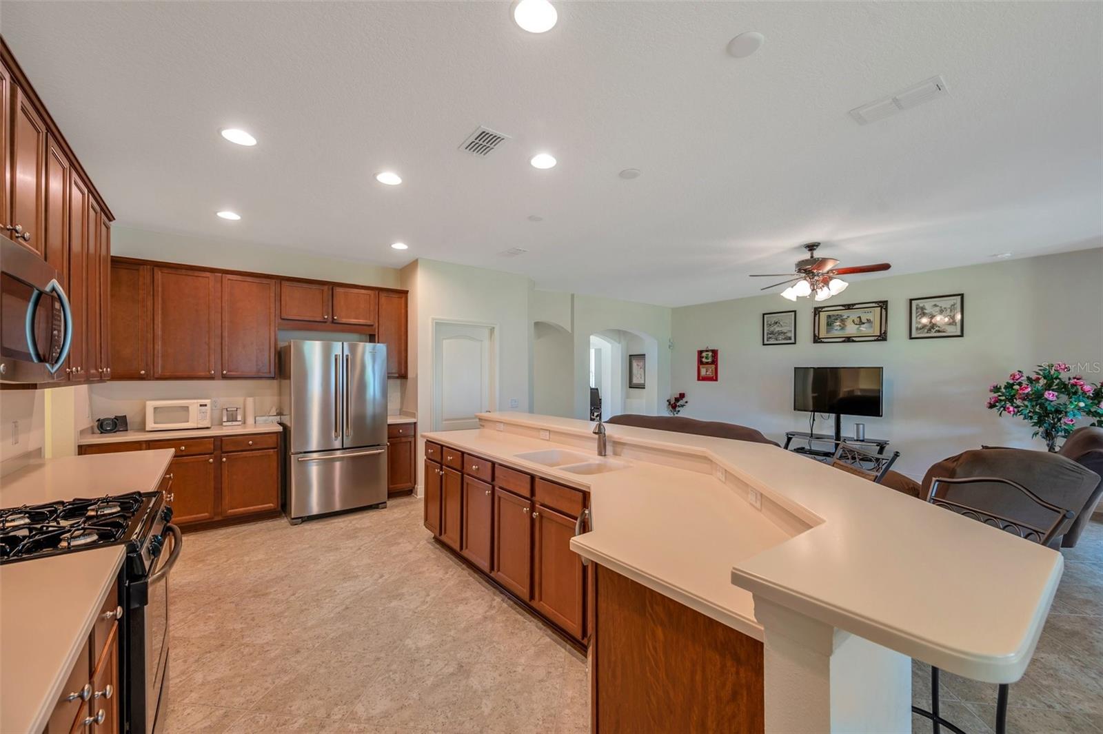 Image 24 of 73 For 2218 Valterra Vista Way