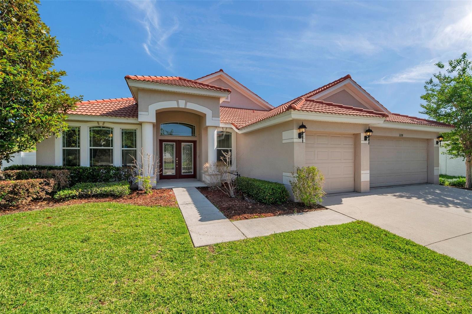 Image 3 of 73 For 2218 Valterra Vista Way