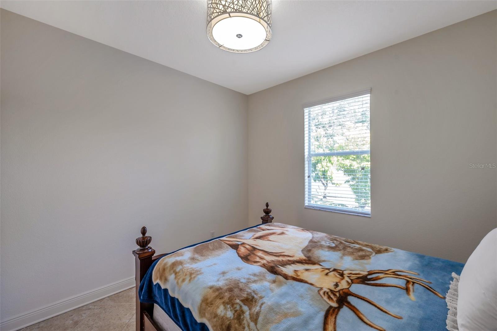 Image 41 of 73 For 2218 Valterra Vista Way