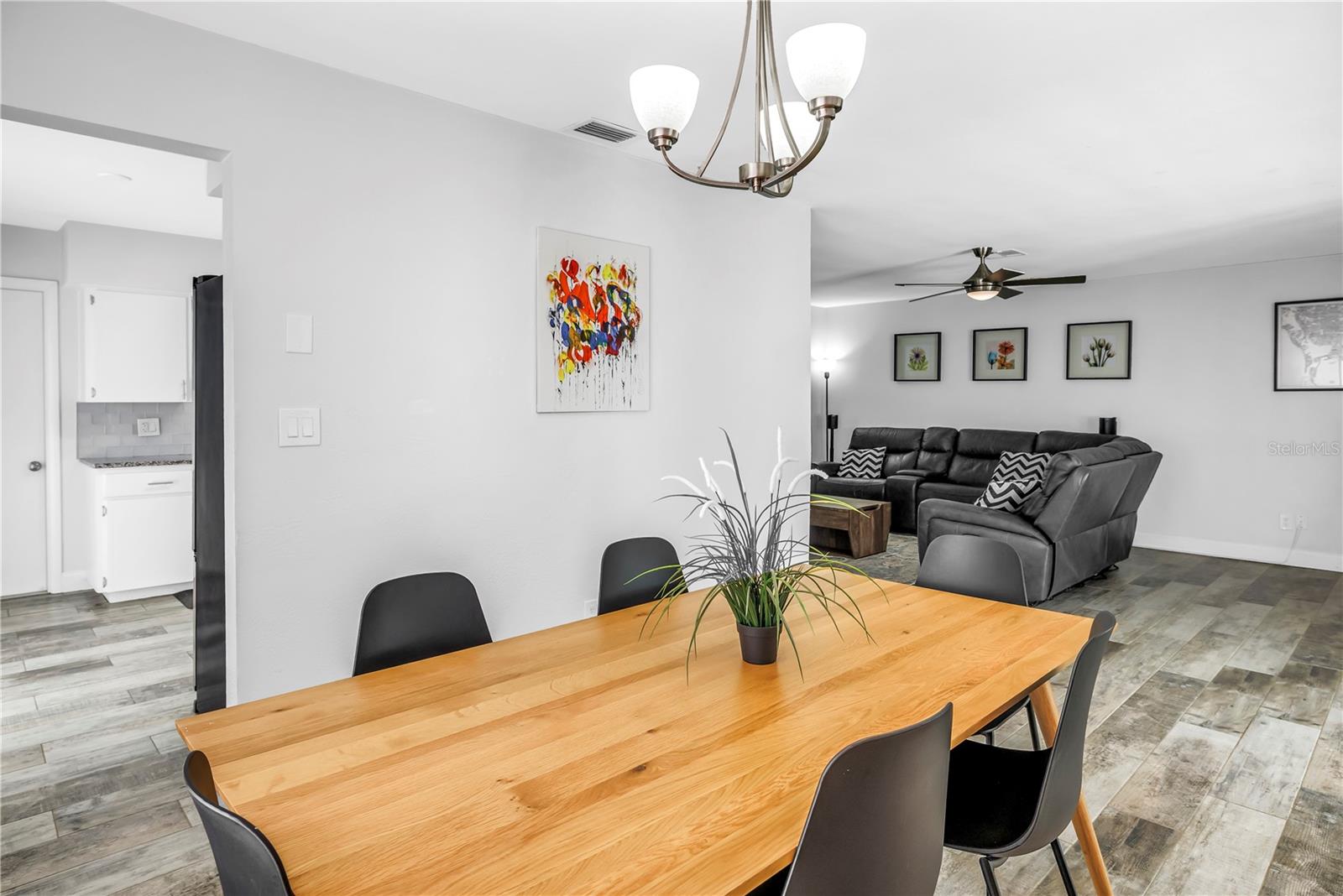 Image 12 of 44 For 3537 12th Avenue N