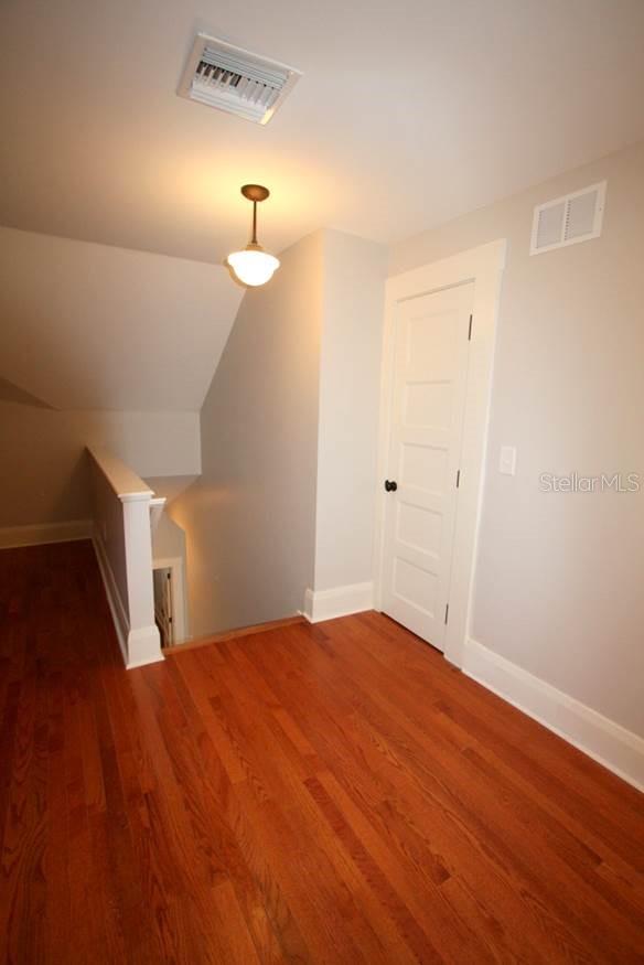 Image 13 of 25 For 2402 Morgan Street