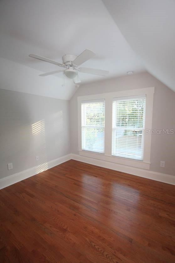 Image 15 of 25 For 2402 Morgan Street