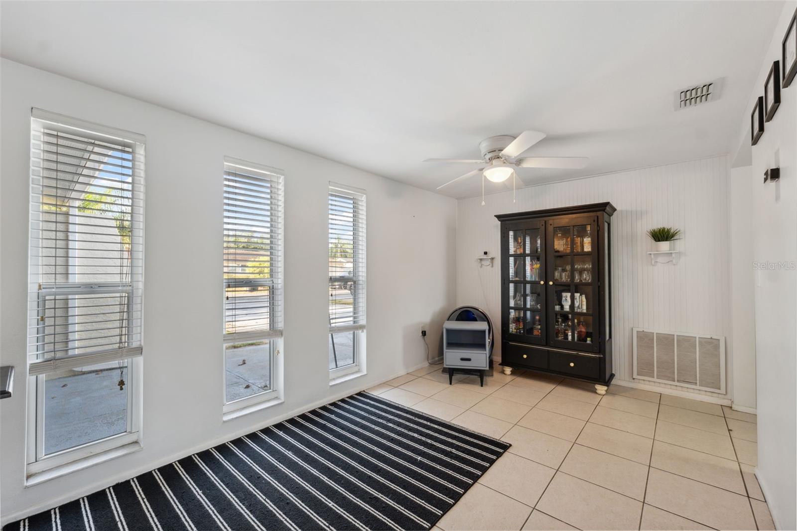 Image 15 of 55 For 7325 Calder Drive