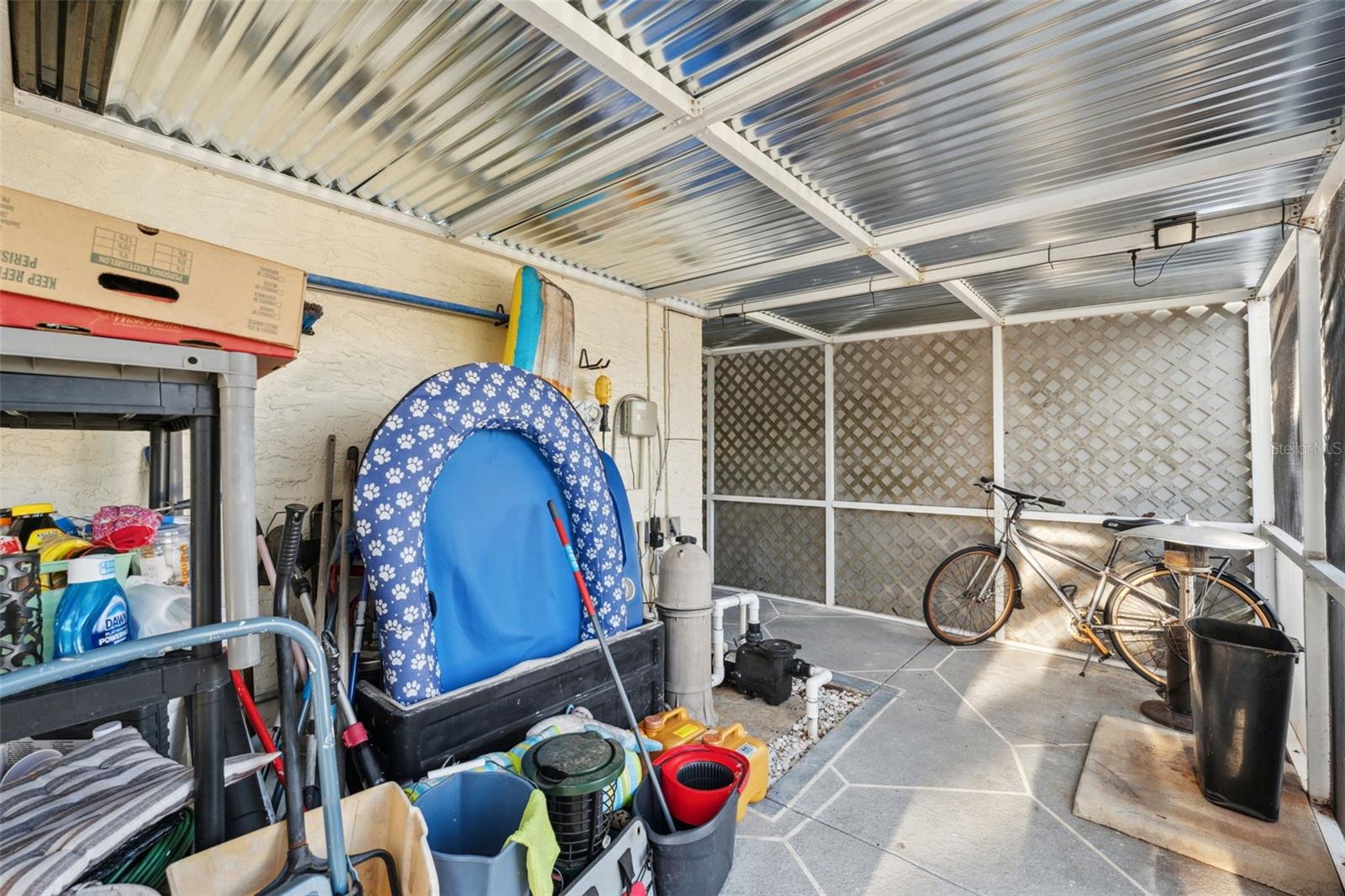 Image 34 of 55 For 7325 Calder Drive