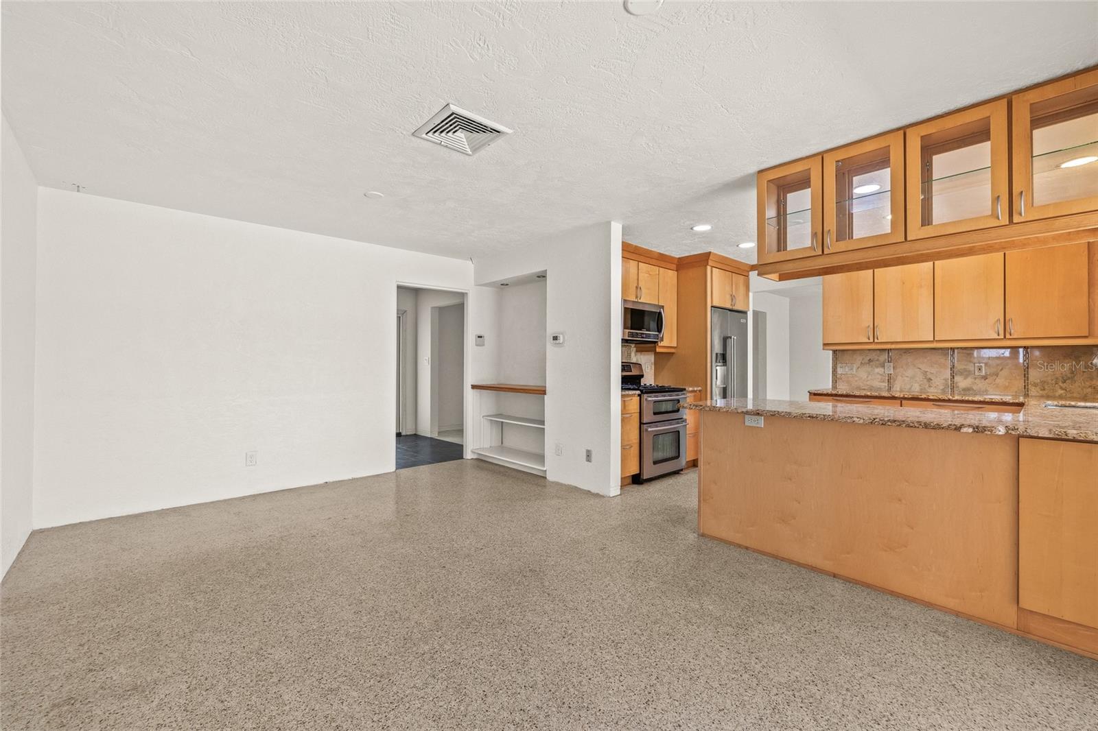 Image 12 of 62 For 1141 80th Street Court S
