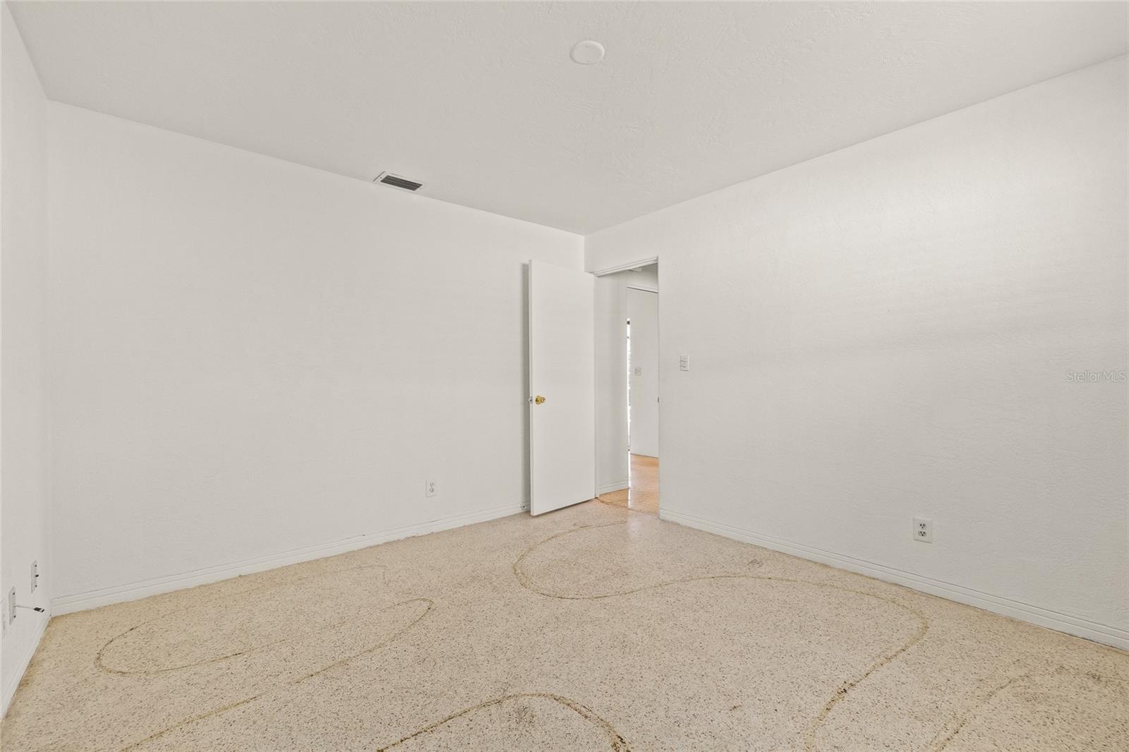 Image 46 of 62 For 1141 80th Street Court S