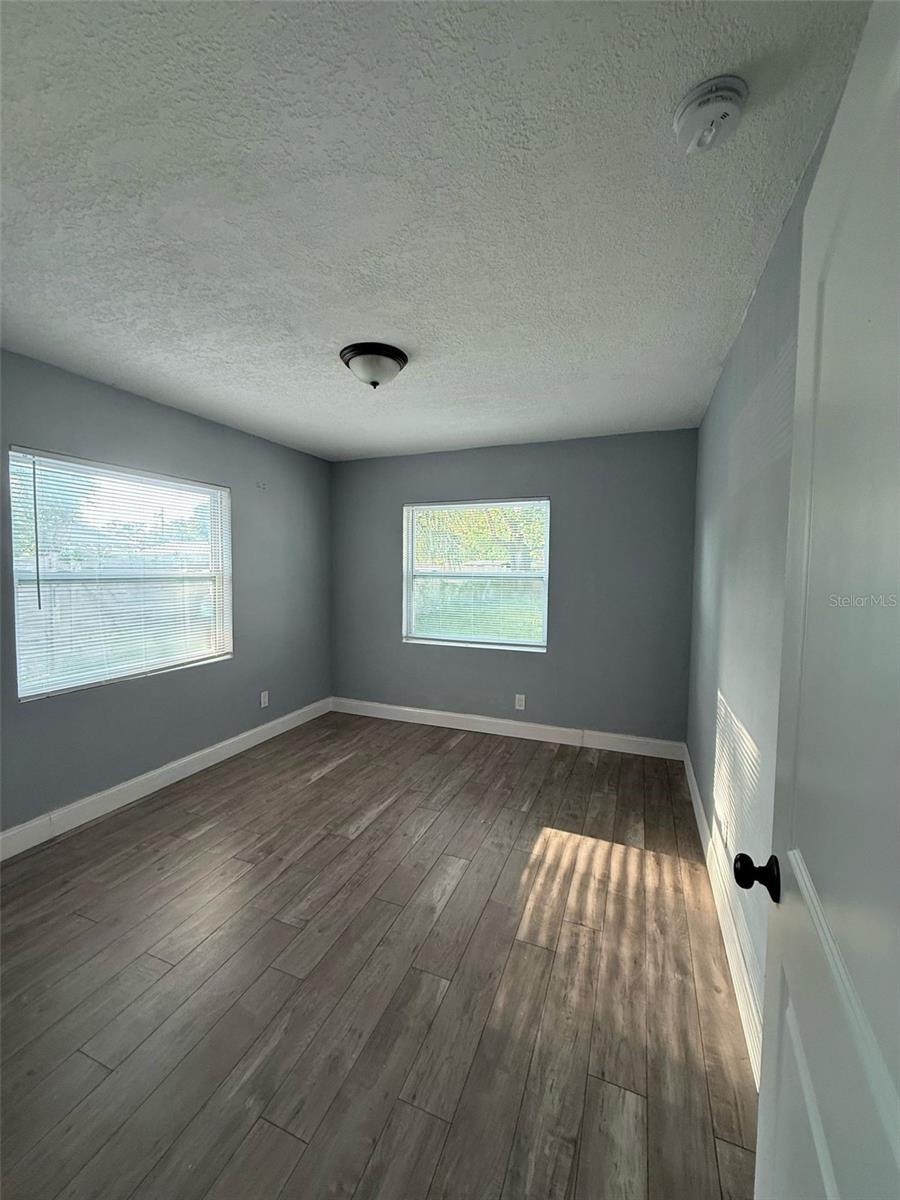 Image 10 of 19 For 1306 27th Avenue