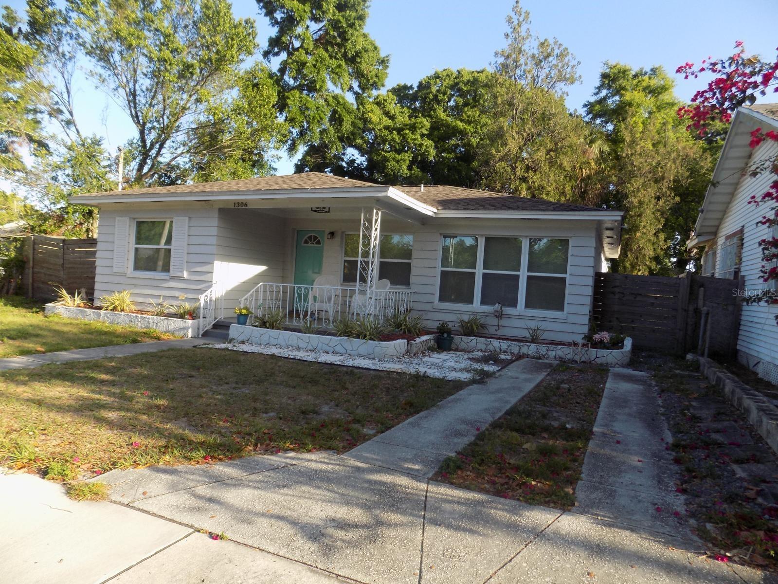 Image 2 of 19 For 1306 27th Avenue