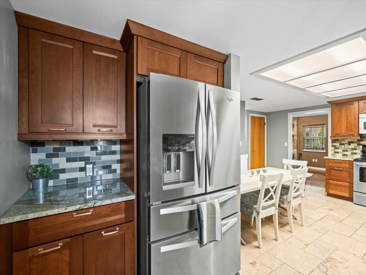 Listing photo id 20 for 10206 Hyaleah Road