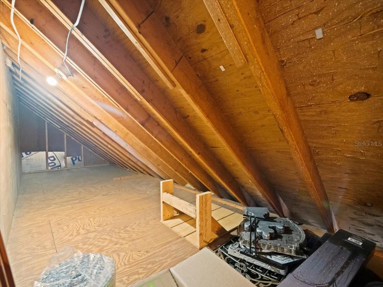 Listing photo id 39 for 10206 Hyaleah Road