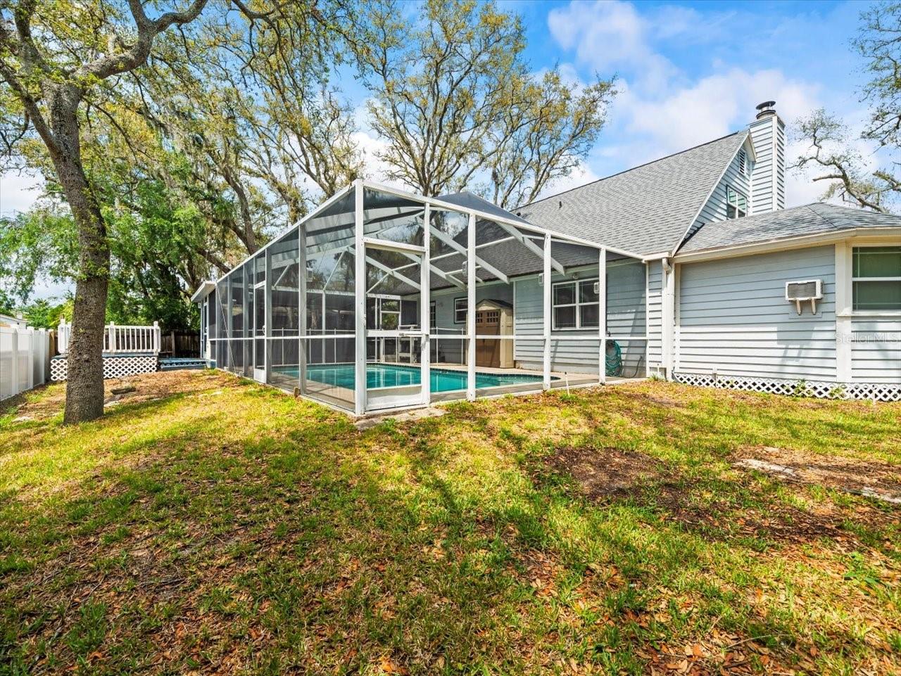 Listing photo id 46 for 10206 Hyaleah Road
