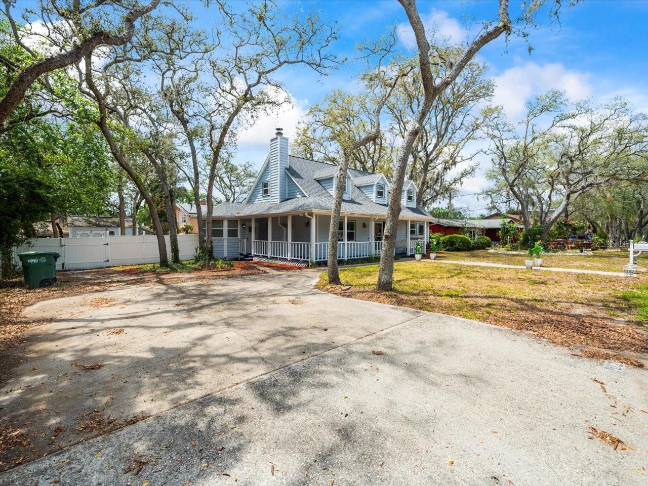 Listing photo id 50 for 10206 Hyaleah Road