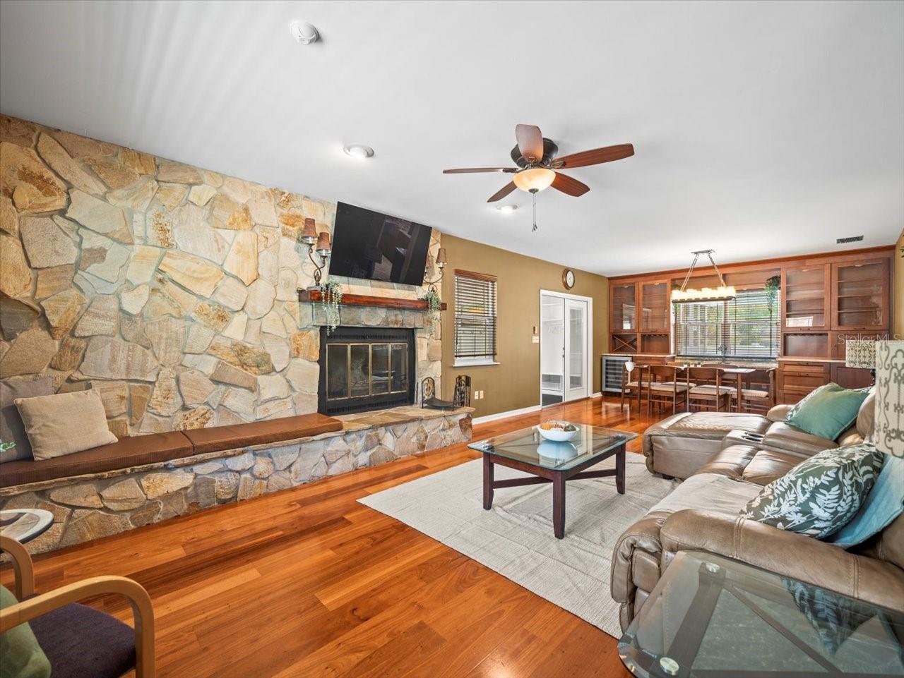 Listing photo id 6 for 10206 Hyaleah Road