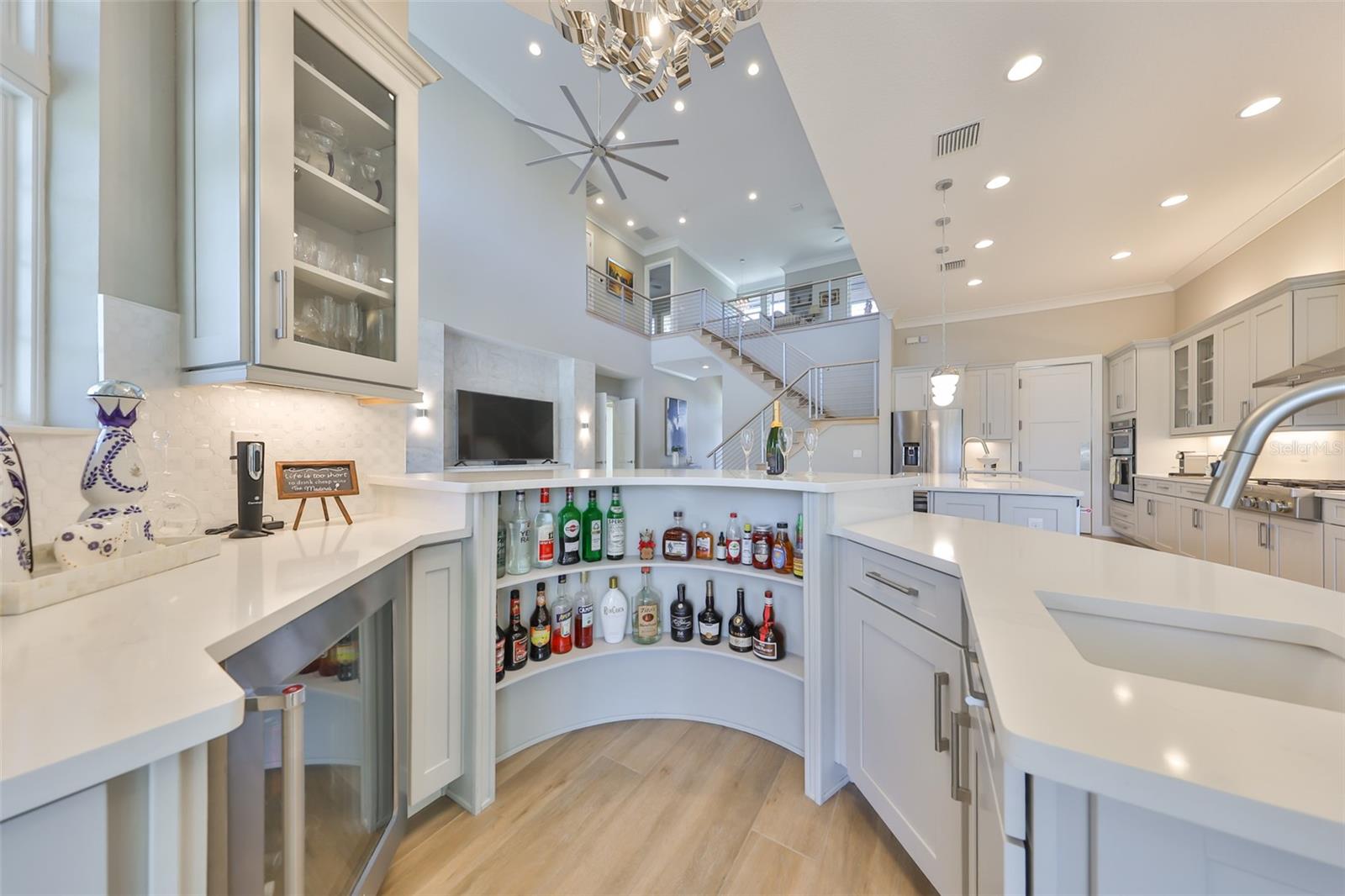 Listing photo id 19 for 715 Pinckney Drive