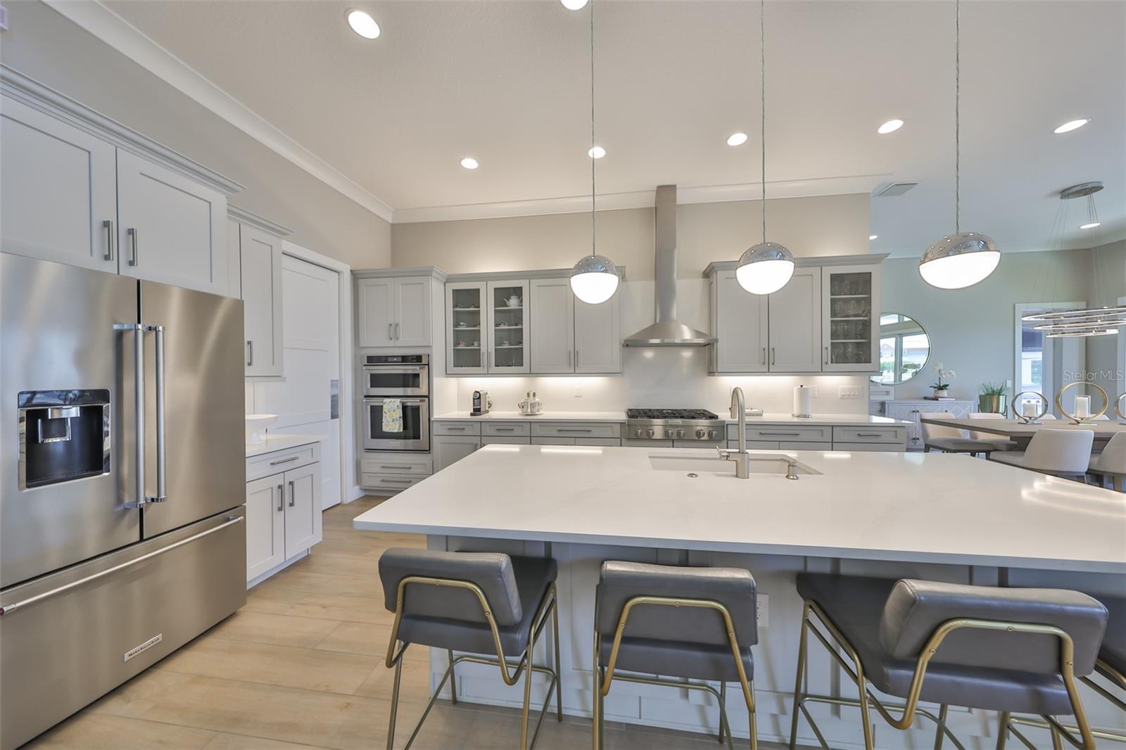 Listing photo id 23 for 715 Pinckney Drive