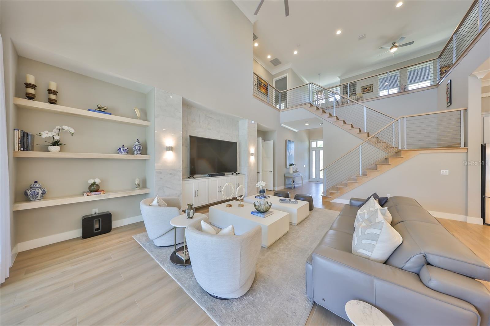 Listing photo id 25 for 715 Pinckney Drive